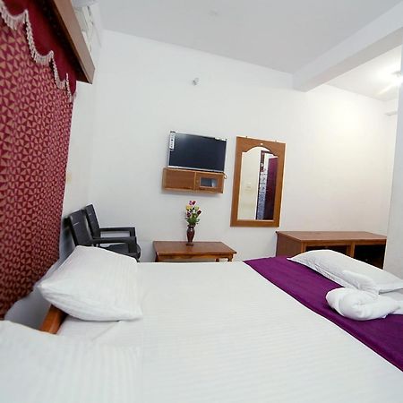 Hôtel Nandika Residency à Mahabalipuram Extérieur photo