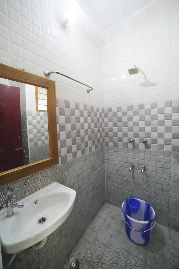 Hôtel Nandika Residency à Mahabalipuram Extérieur photo