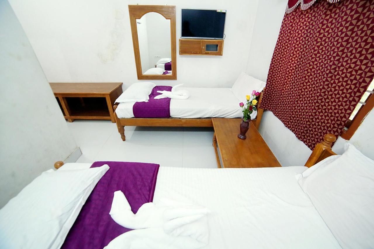 Hôtel Nandika Residency à Mahabalipuram Extérieur photo